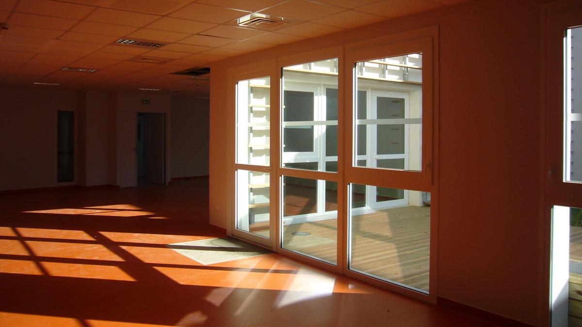 Iléana POPEA / Construction de centres d'hébergements et de soins gériatriques à Rochefort