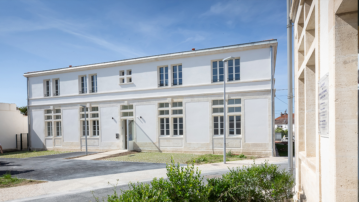 Réhabilitation de l'ancienne école Jules ferry en Pôle santé à Royan