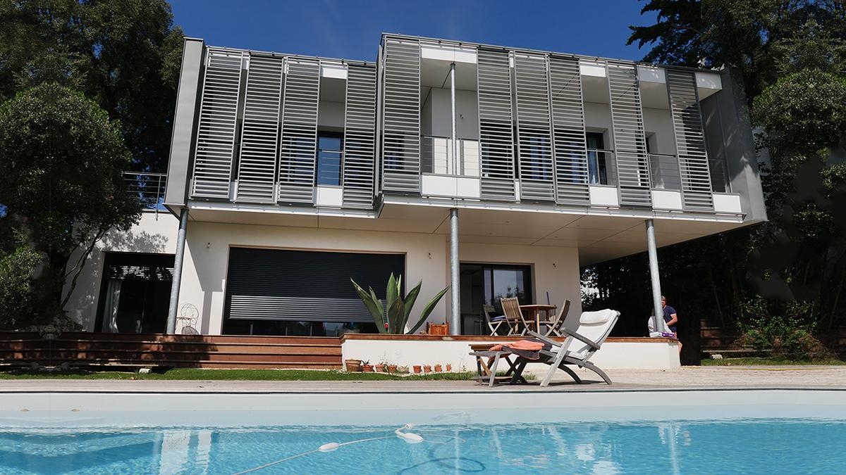 Iléana POPEA / Villa H. - Surélévation et rénovation d'une villa