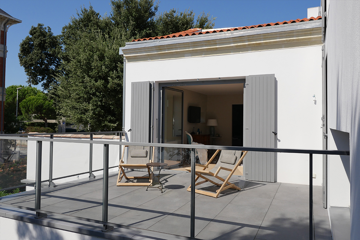 Iléana POPEA / Villa CH. V. - Extension et rénovation d'une villa