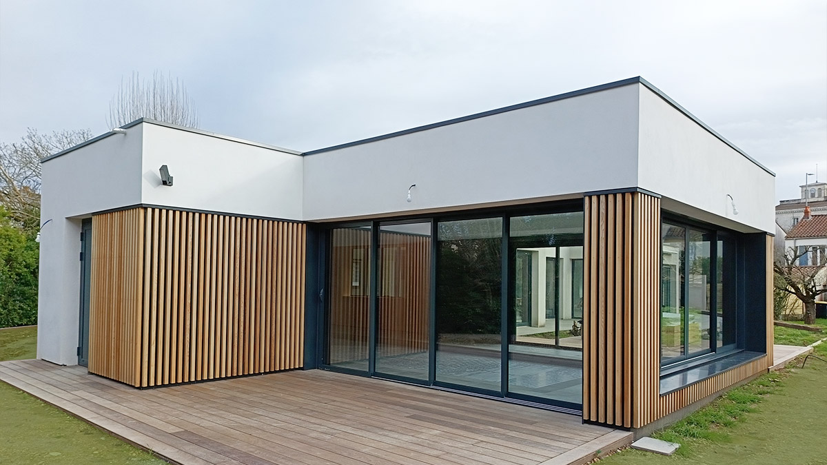 Villa M.  - Extension d'une villa avec piscine intérieure