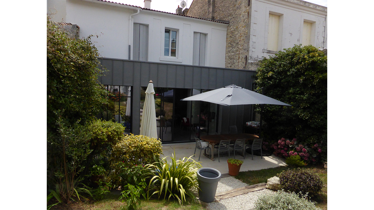 Iléana POPEA / Maison HEN. - Extension et rénovation d'une maison de ville